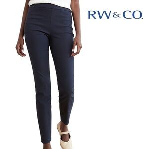 RW&CO. Pant Trouser Cigarette Slim Leg Navy Back Pockets Cotton Blend
